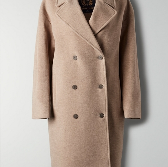 SOLD Sunday best Fitzroy coat - Picture 3 of 9